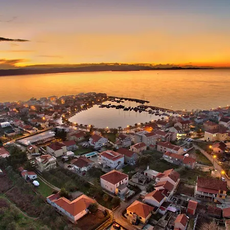 公寓 Picigin By Interhome 比比涅