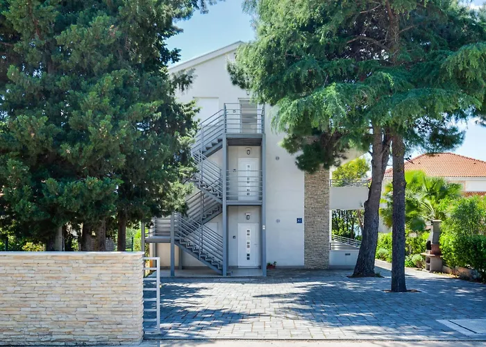 Picigin By Interhome